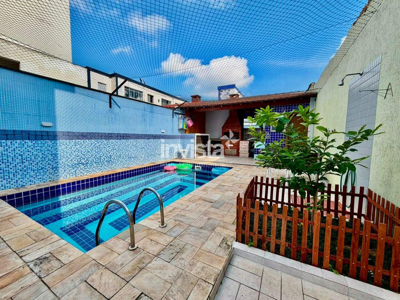 C&oacute;digo: 25647 R$ 1.550.000,00 Casa &agrave; venda em Santos-SP no bairro Campo Grande, com 3 dormit&oacute;rios e 168m&sup2; 168 m&sup2; 3 quartos 2 vagas - Santos