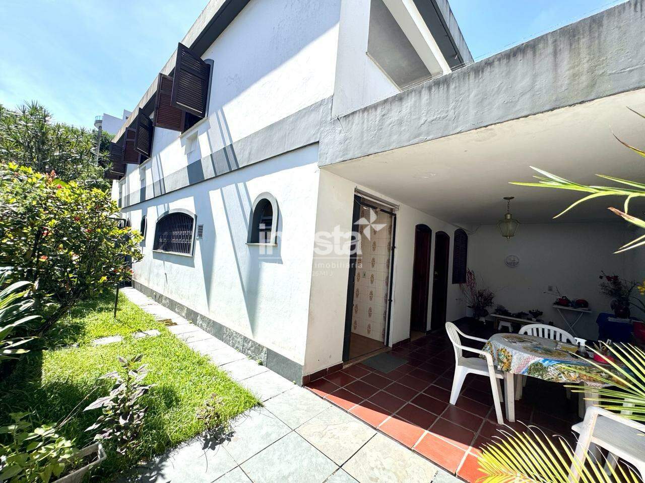 Casa à venda no bairro Ponta da Praia