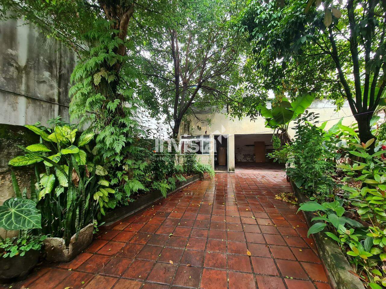 Sobrado para aluguel no bairro Embaré