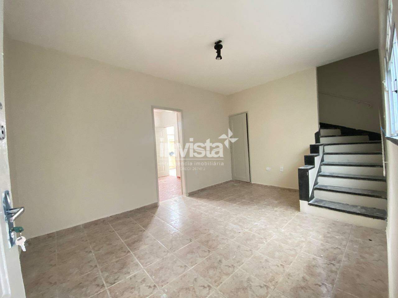 C&oacute;digo: 26723 R$ 450.000,00 Casa &agrave; venda em Santos-SP no bairro Ponta da Praia, com 2 dormit&oacute;rios e 80m&sup2; 80 m&sup2; 2 quartos 0 vagas - Santos
