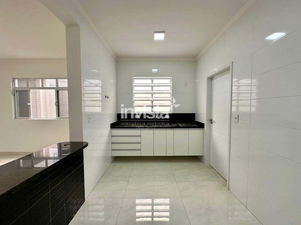 Casa &agrave; venda em Santos-SP no bairro Ponta da Praia, com 3 dormit&oacute;rios e 110m&sup2; - Santos