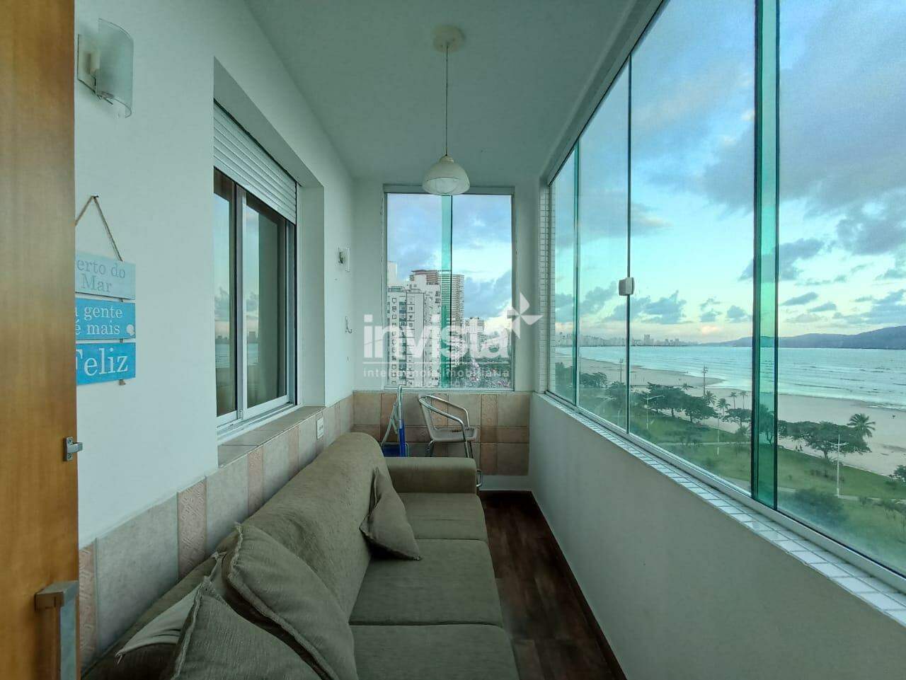 Apartamento de 2 Dormitórios e 127 m² mobiliado para Alugar no José Menino em Santos