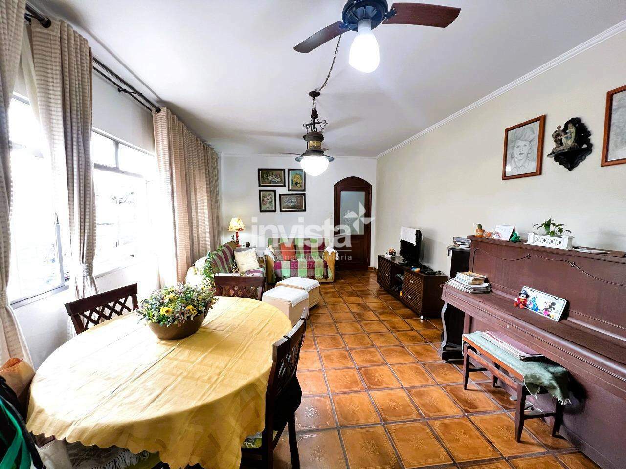 Apartamento à venda no bairro Embaré