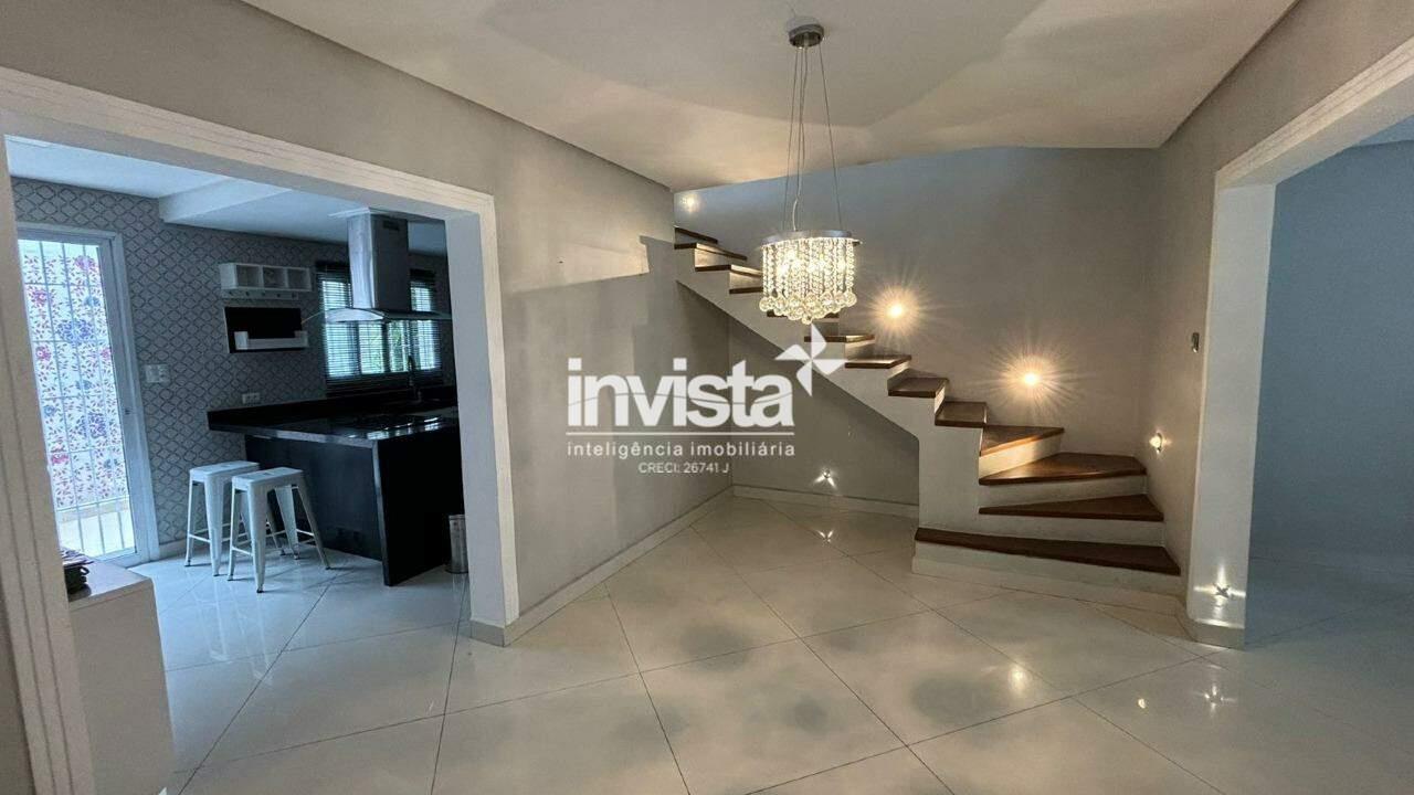 Excelente Casa Triplex Comercial na Aparecida em Santos