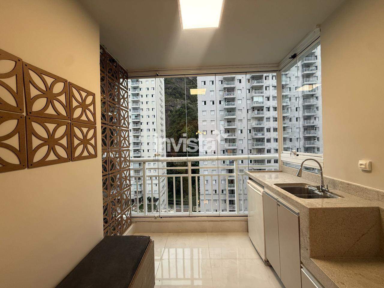 Apartamento para aluguel no bairro Marap&eacute; - Santos