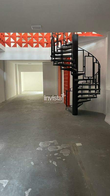 Ponto Comercial na Vila Mathias ideal para restaurante rua de grande fluxo.