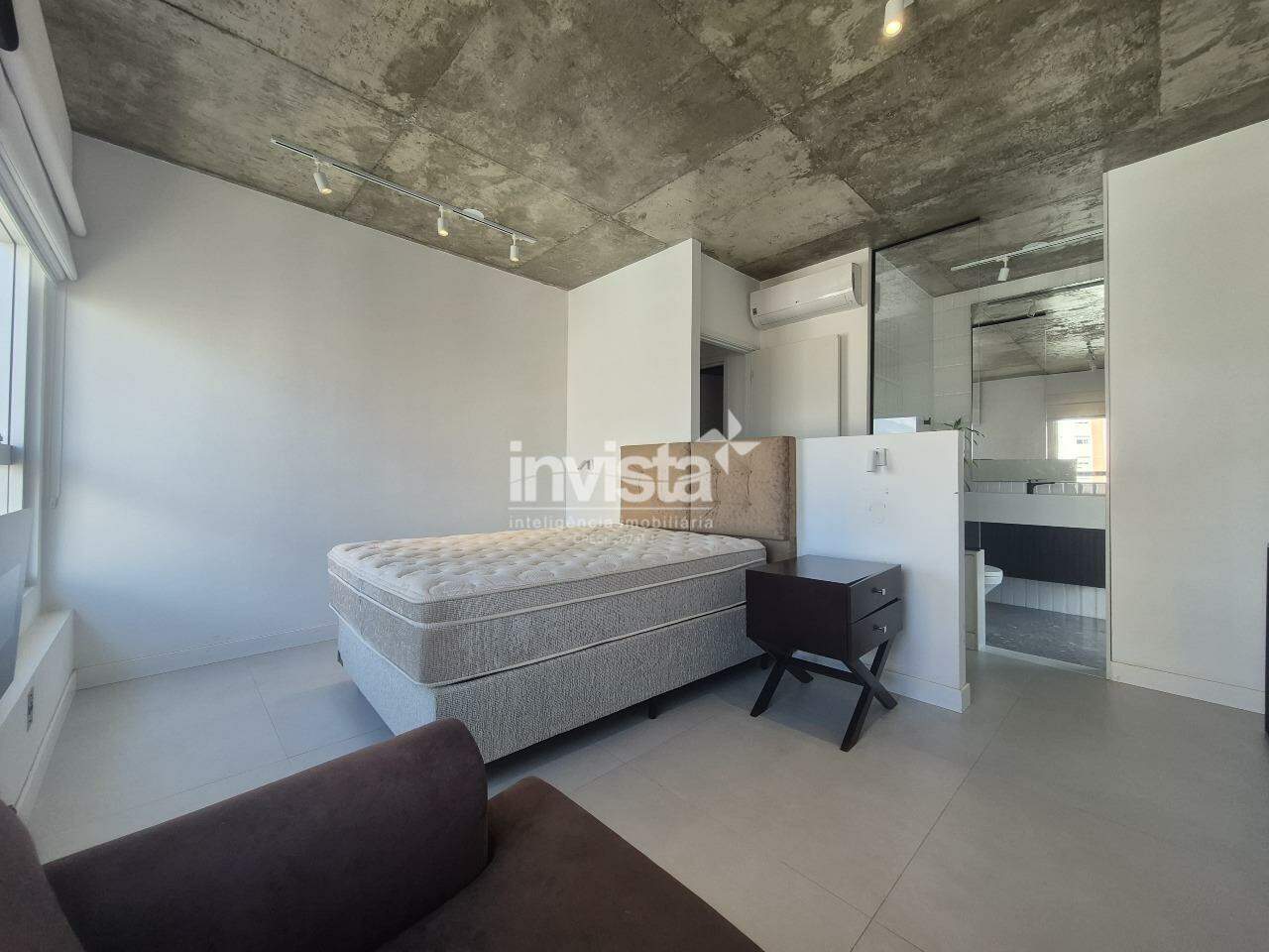 Apartamento para alugar em Santos-SP no bairro Embar&eacute;, com 1 dormit&oacute;rio e 74m&sup2; - Santos