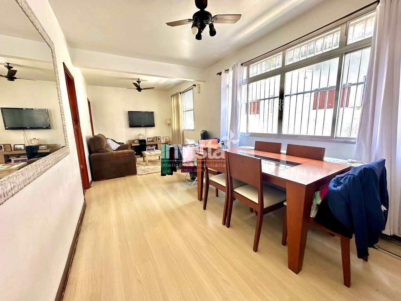 APARTAMENTO À VENDA NO BAIRRO MARAPÉ