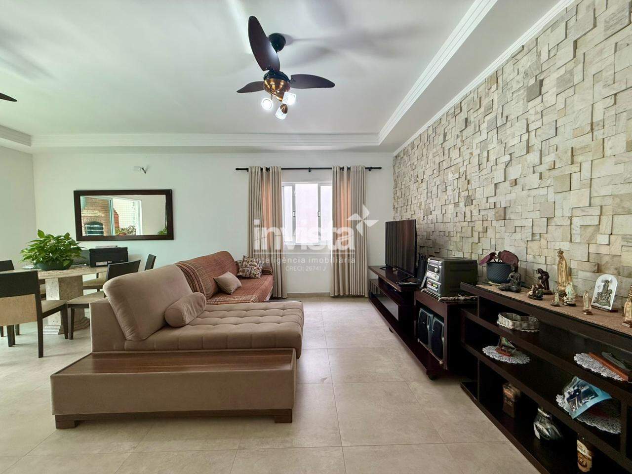 Casa &agrave; venda no bairro Embar&eacute; - Santos