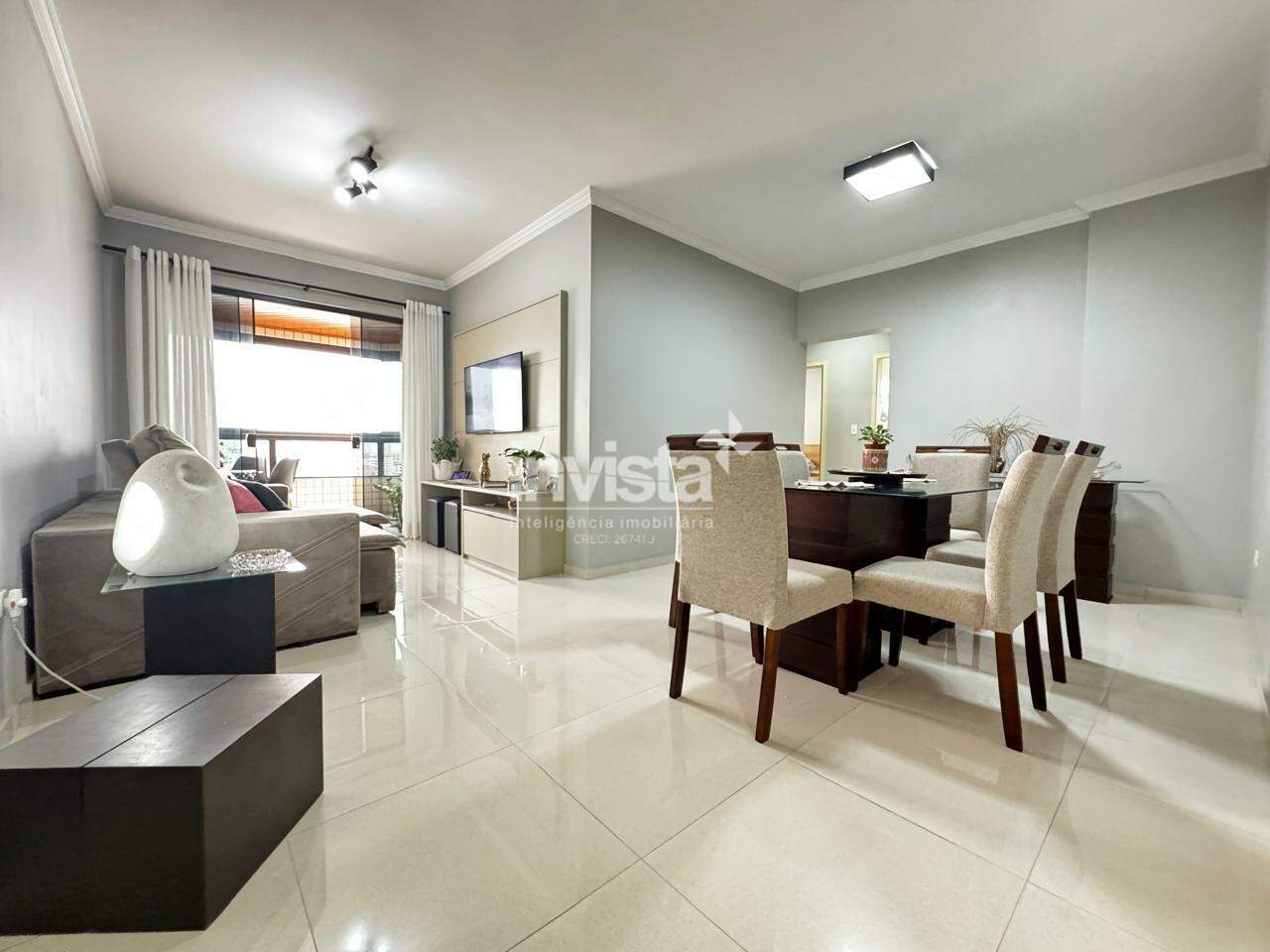 Apartamento à venda no bairro Embaré