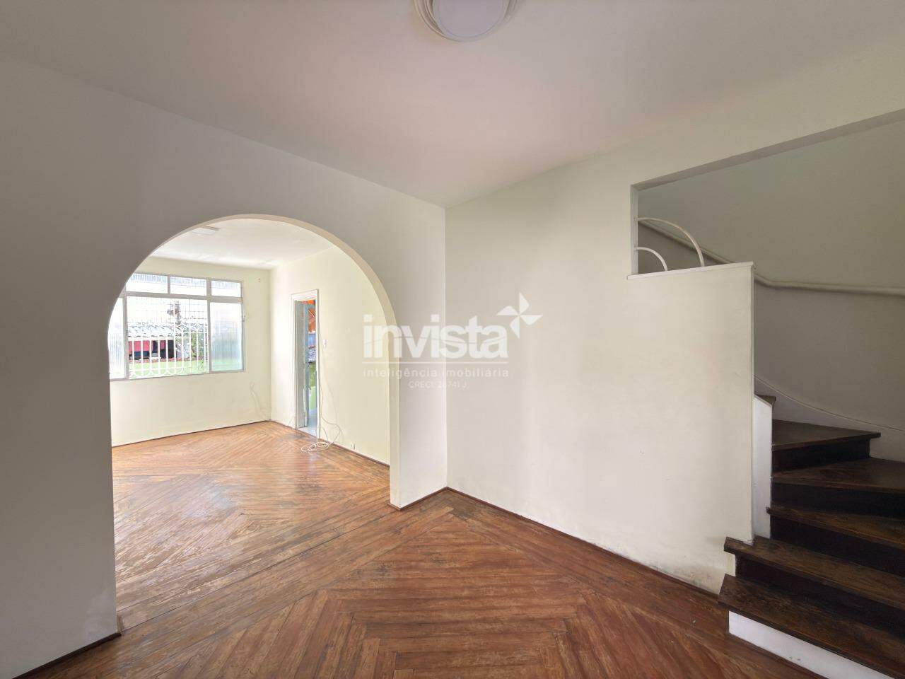 C&oacute;digo: 30354 R$ 1.600.000,00 Casa &agrave; venda em Santos-SP no bairro Boqueir&atilde;o, com 3 dormit&oacute;rios e 144m&sup2; 144 m&sup2; 3 quartos 1 vaga - Santos