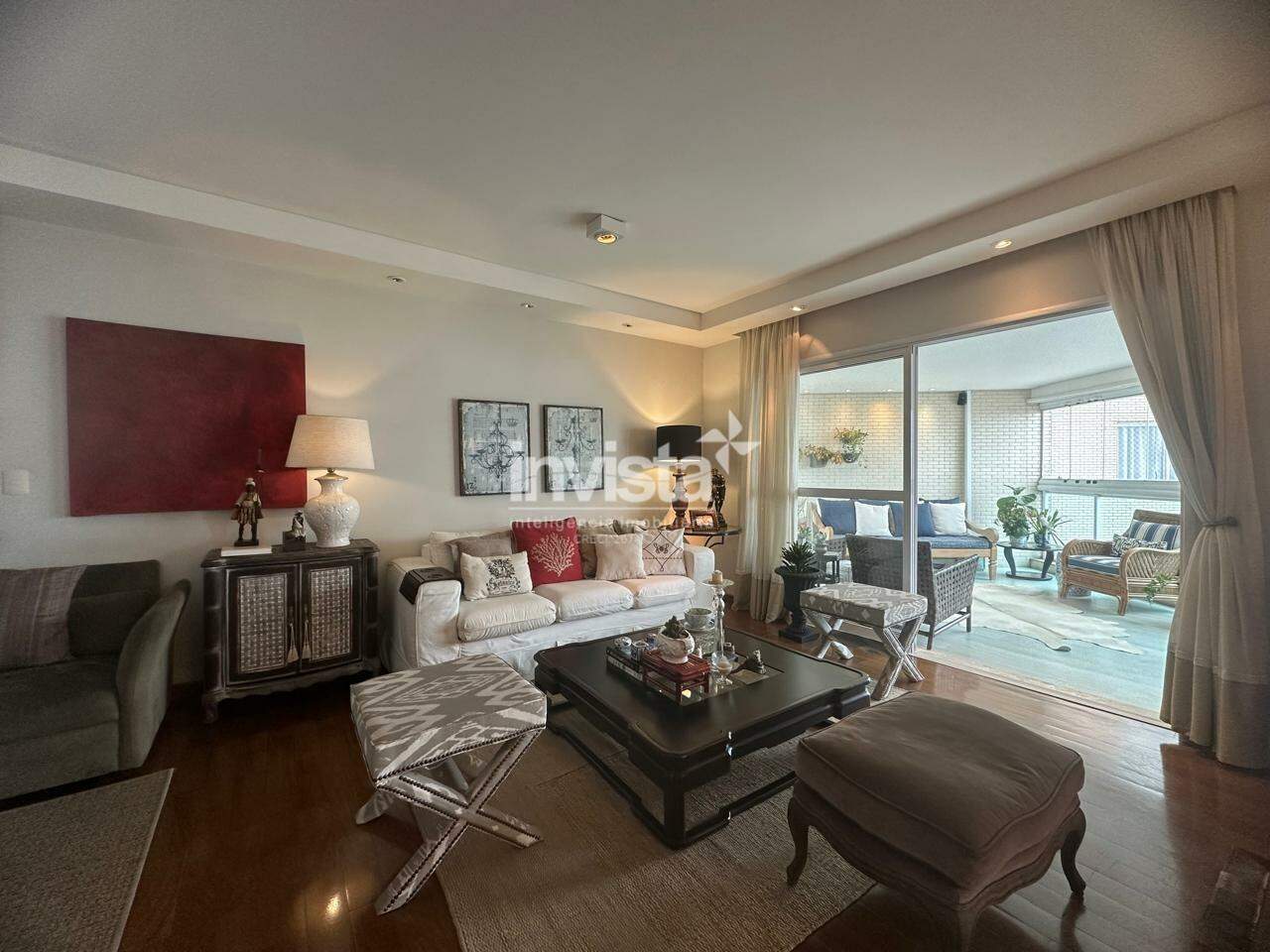 Apartamento à venda no bairro Embaré