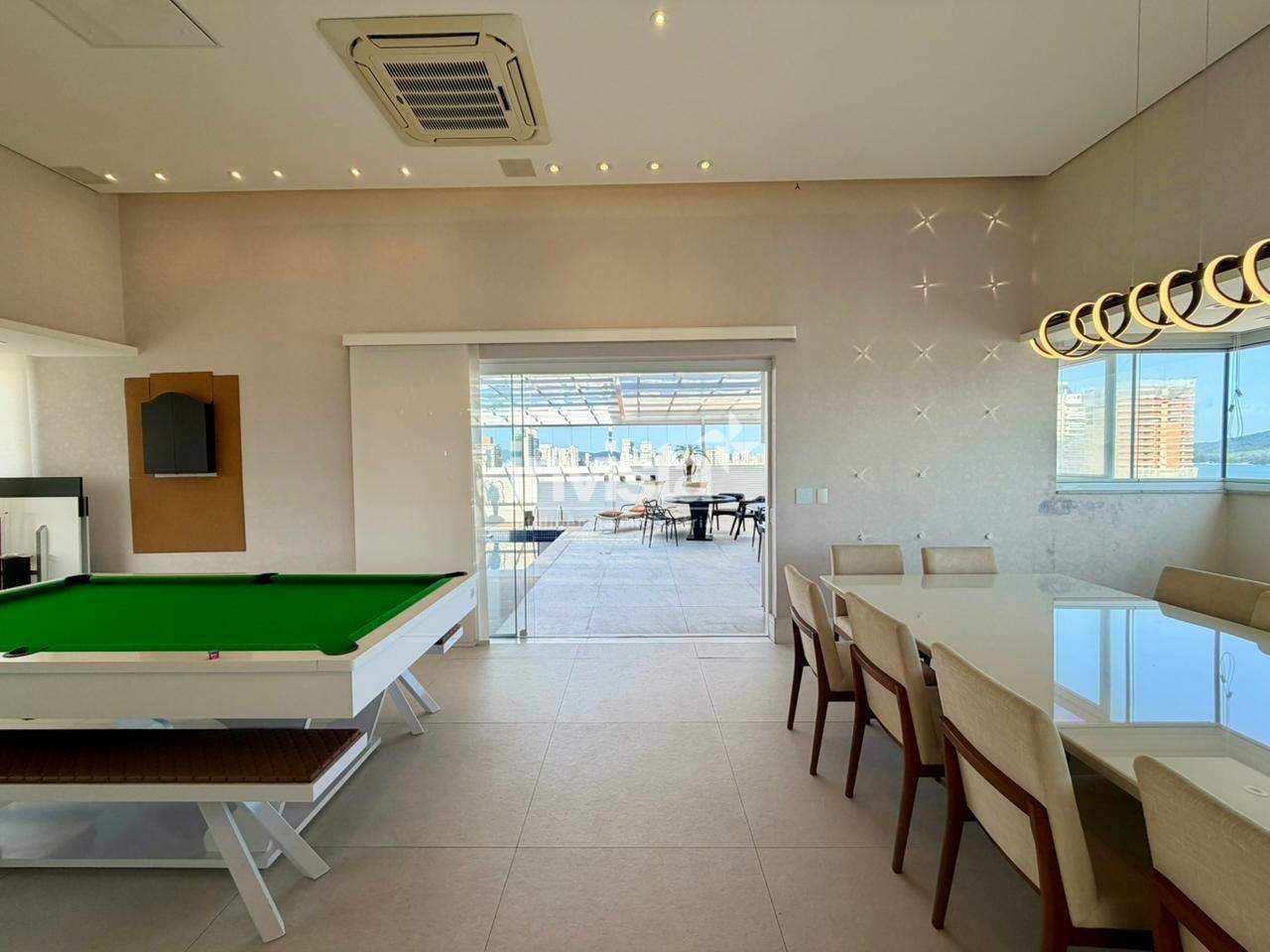 C&oacute;digo: 30840 R$ 5.500.000,00 Cobertura &agrave; venda em Santos-SP no bairro Gonzaga, com 3 dormit&oacute;rios e 350m&sup2; 350 m&sup2; 3 quartos 3 vagas - Santos