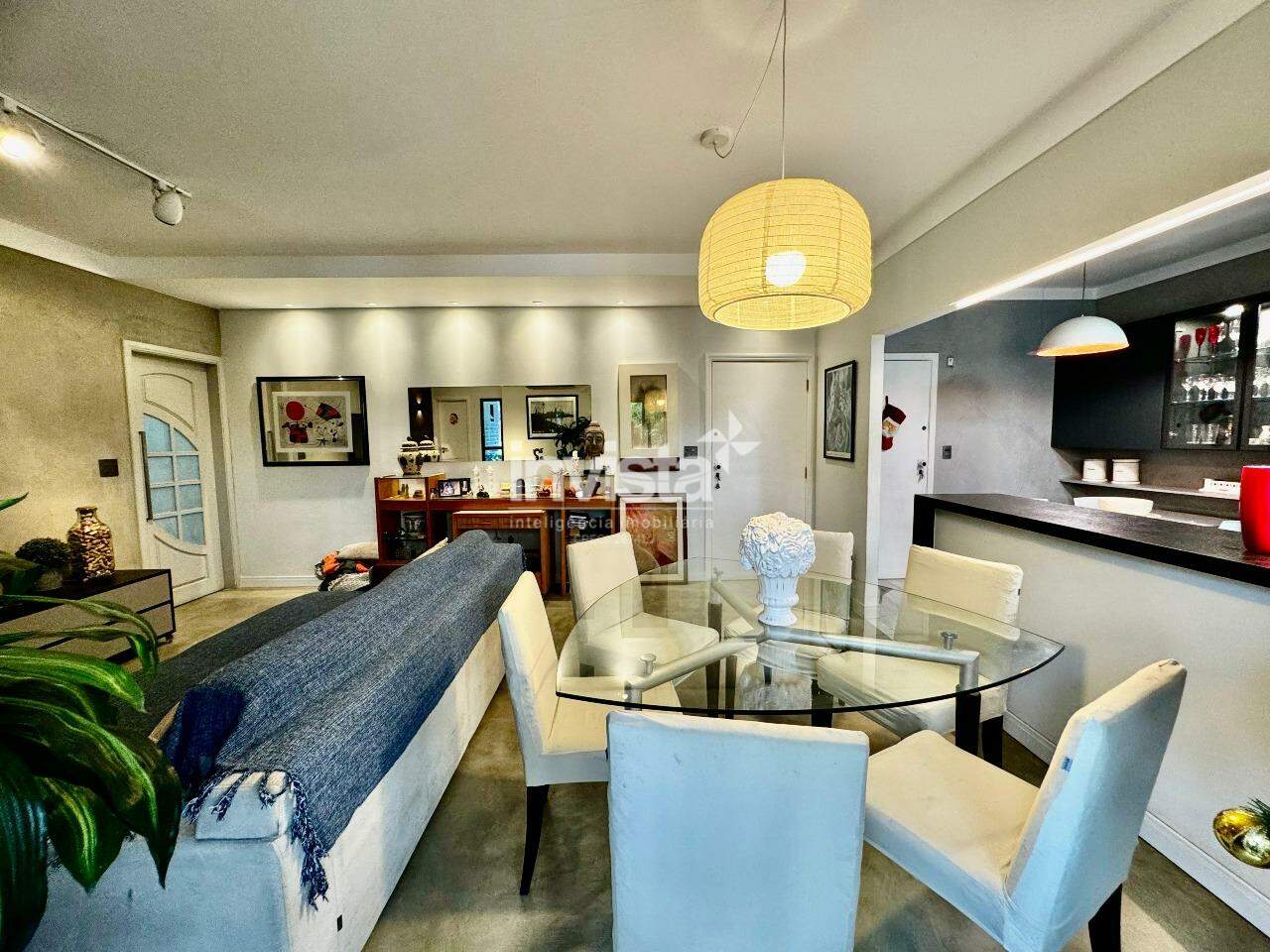 Apartamento à venda no bairro Ponta da Praia