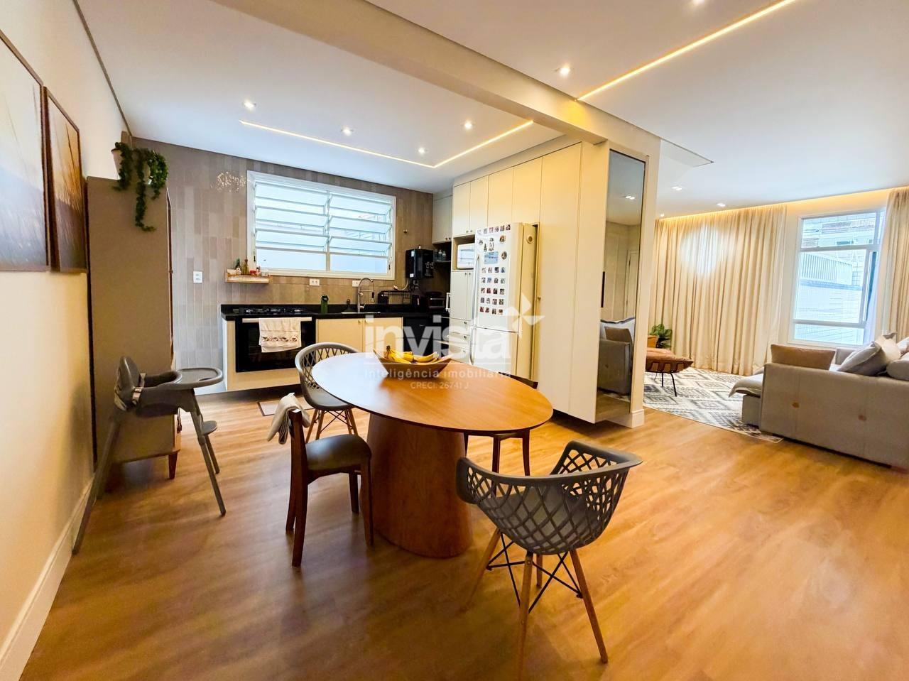 Casa &agrave; venda no bairro Embar&eacute; - Santos