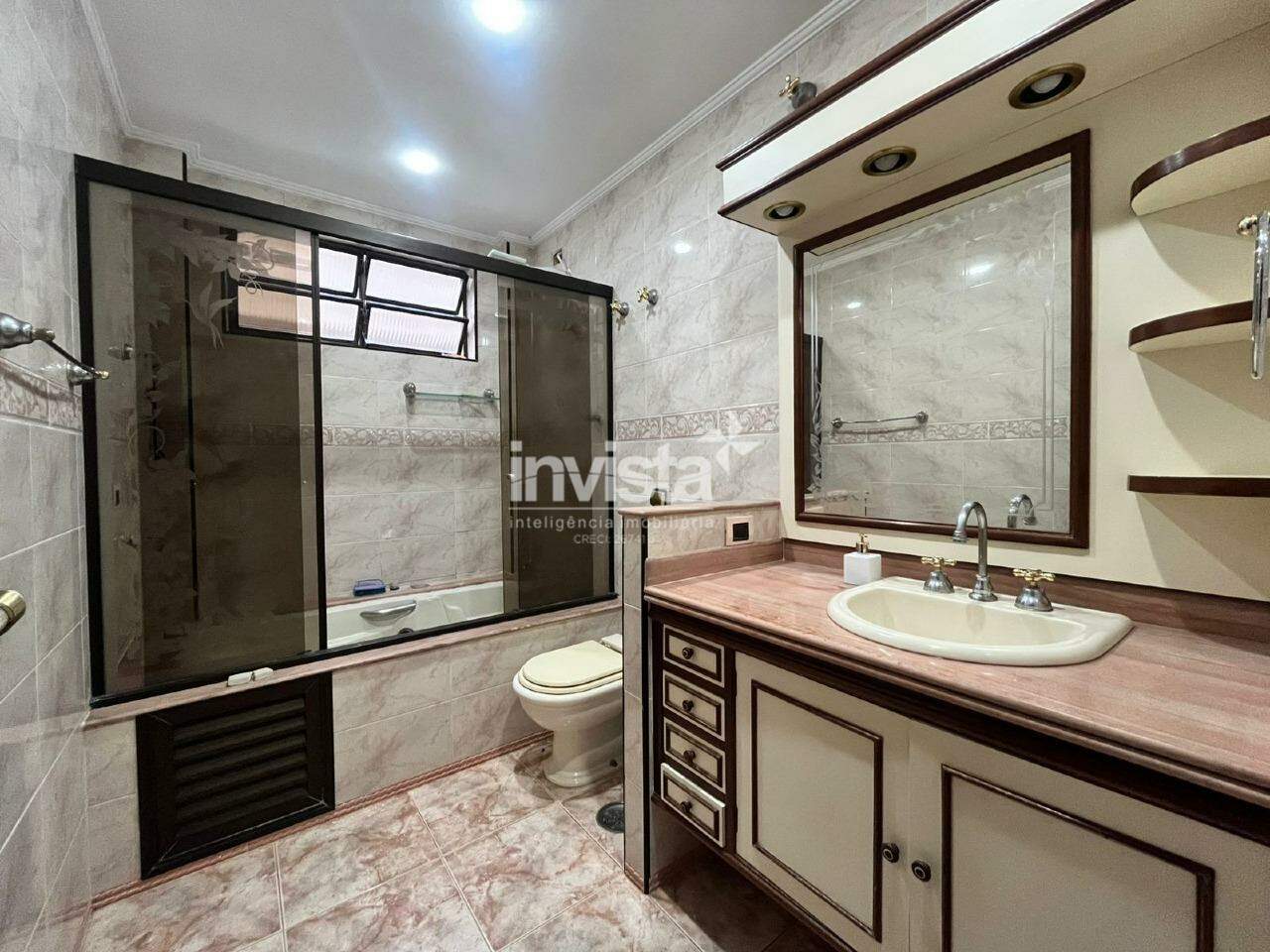 Apartamento Amplo e Bem Localizado &ndash; Conforto e Praticidade para sua Fam&iacute;lia - Santos