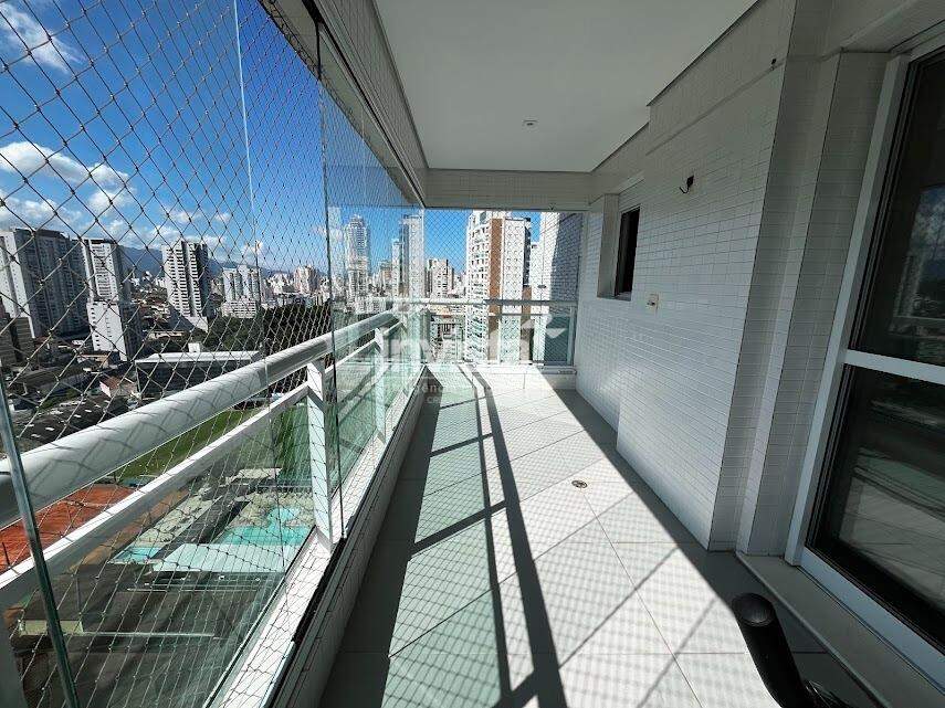 Apartamento para alugar em Santos-SP no bairro Jos&eacute; Menino, com 3 dormit&oacute;rios e 87m&sup2; - Santos