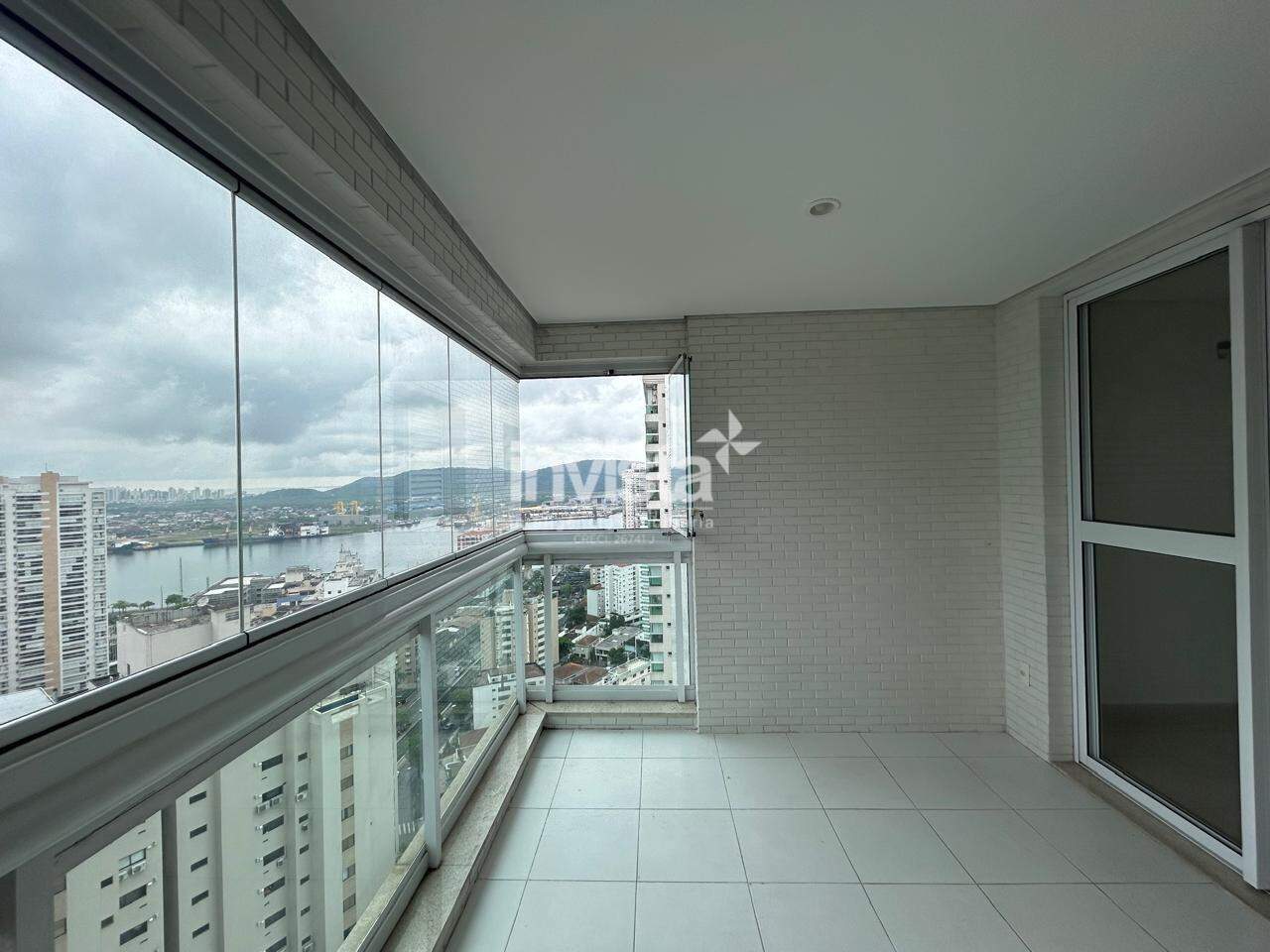 C&oacute;digo: 31992 R$ 4.300,00 Apartamento para alugar em Santos-SP no bairro Ponta da Praia, com 1 dormit&oacute;rio e 48m&sup2; 48 m&sup2; 1 quarto 1 vaga - Santos