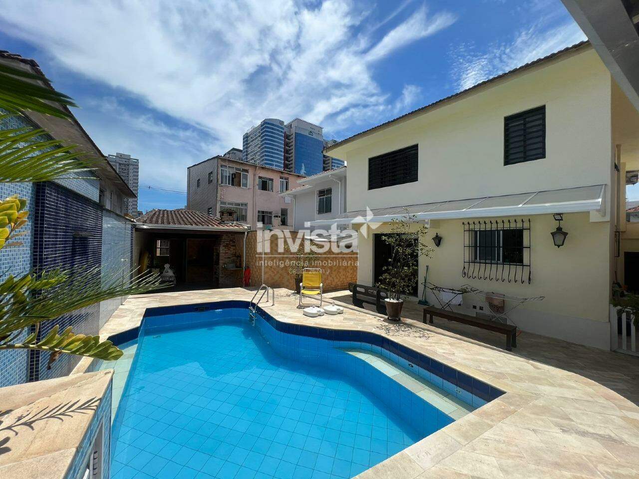 C&oacute;digo: 31998 R$ 18.000,00 Casa para alugar em Santos-SP no bairro Aparecida, com 4 dormit&oacute;rios e 150m&sup2; 150 m&sup2; 4 quartos 3 vagas - Santos