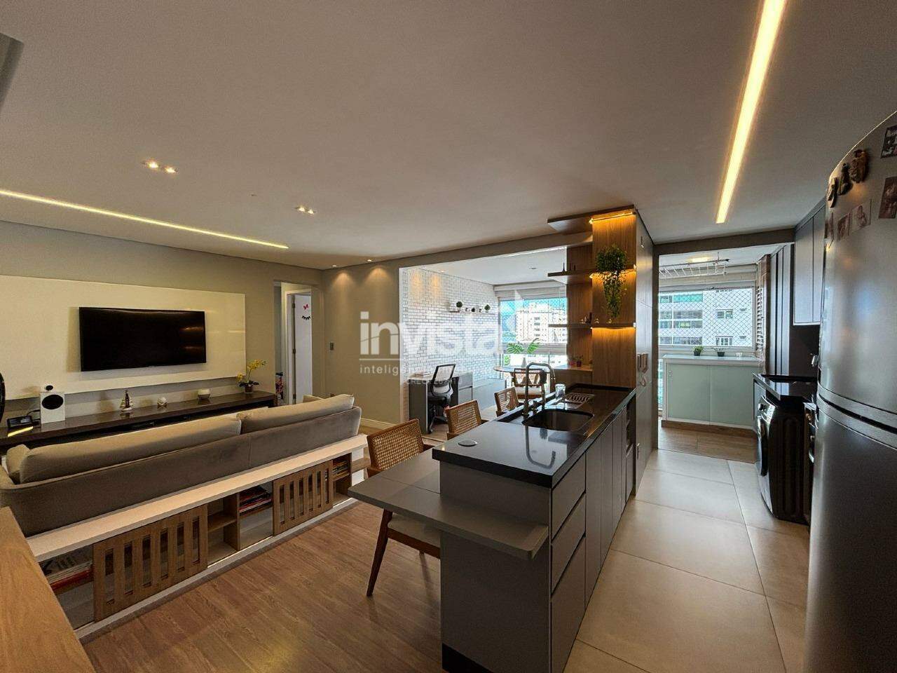 C&oacute;digo: 32016 R$ 1.100.000,00 Apartamento &agrave; venda em Santos-SP no bairro Ponta da Praia, com 2 dormit&oacute;rios e 77m&sup2; 77 m&sup2; 2 quartos 1 vaga - Santos