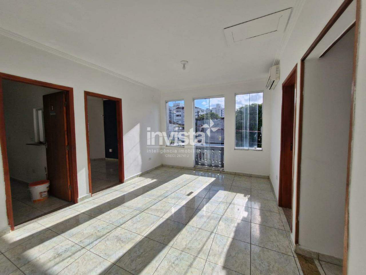 Salas comerciais para locação em Avenida de grande fluxo e muitos comércios!