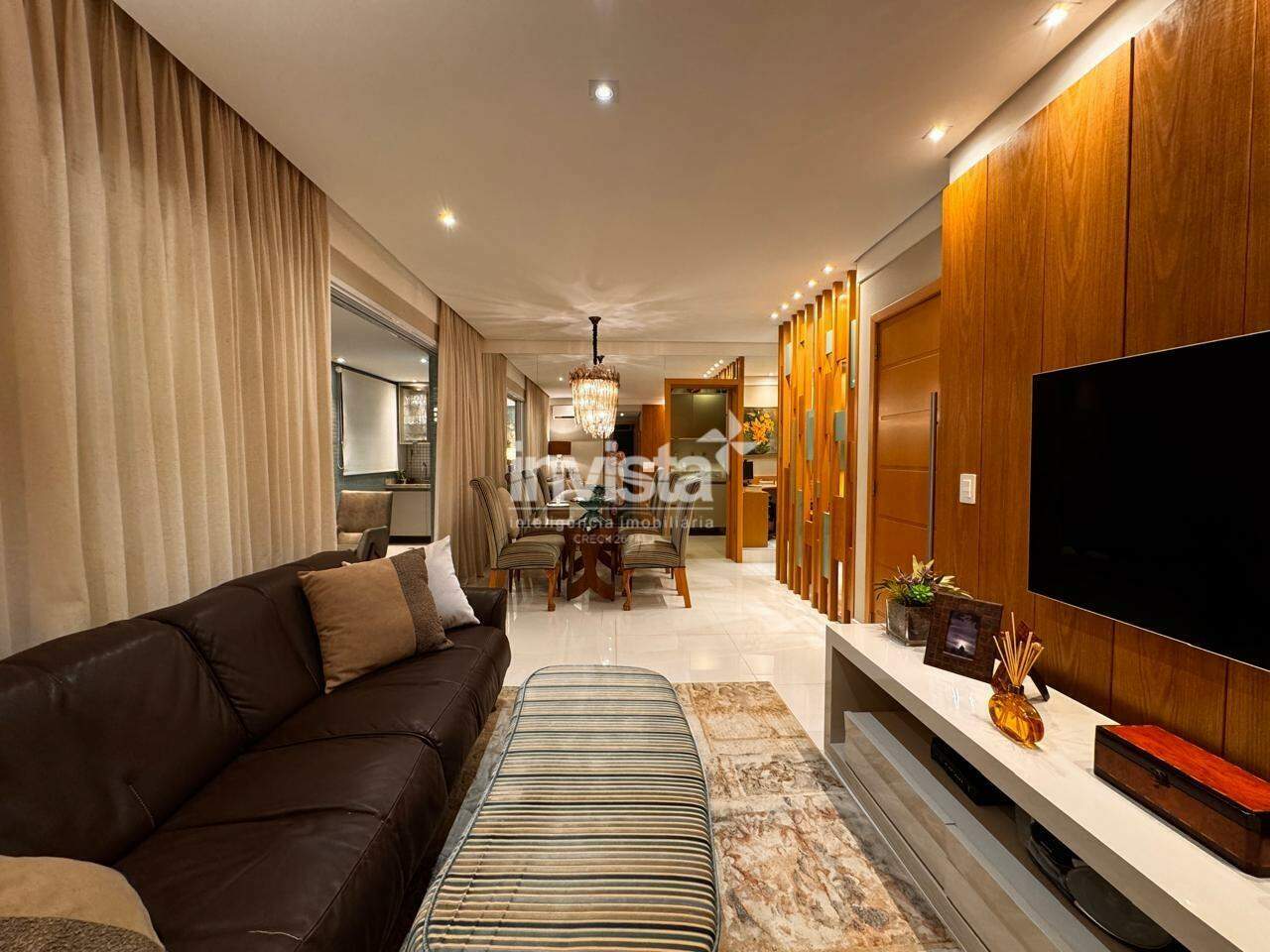 Apartamento à venda no bairro Ponta da Praia