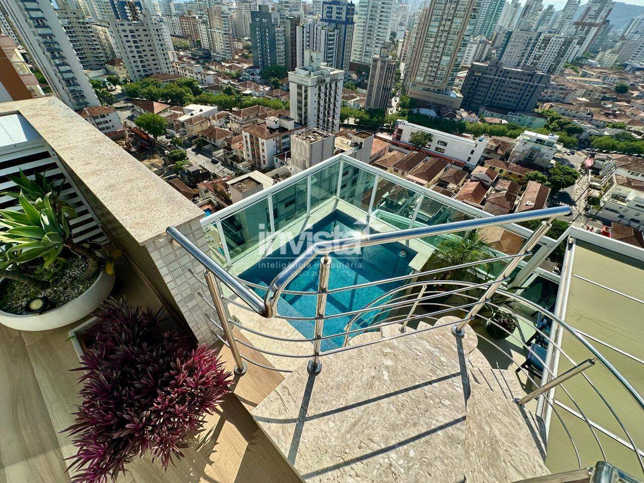 Cobertura à venda no bairro Embaré