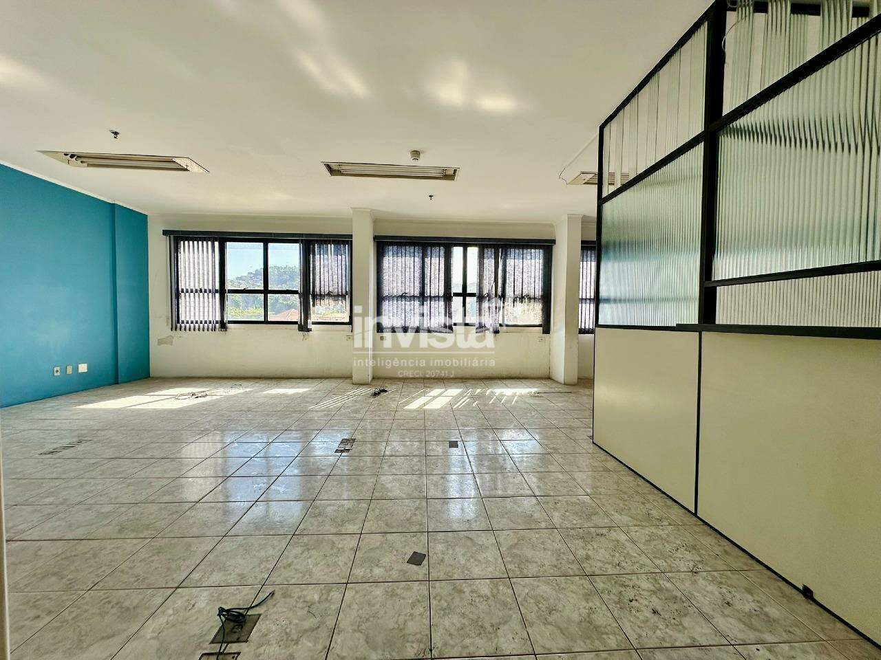 Sala comercial no centro de Santos