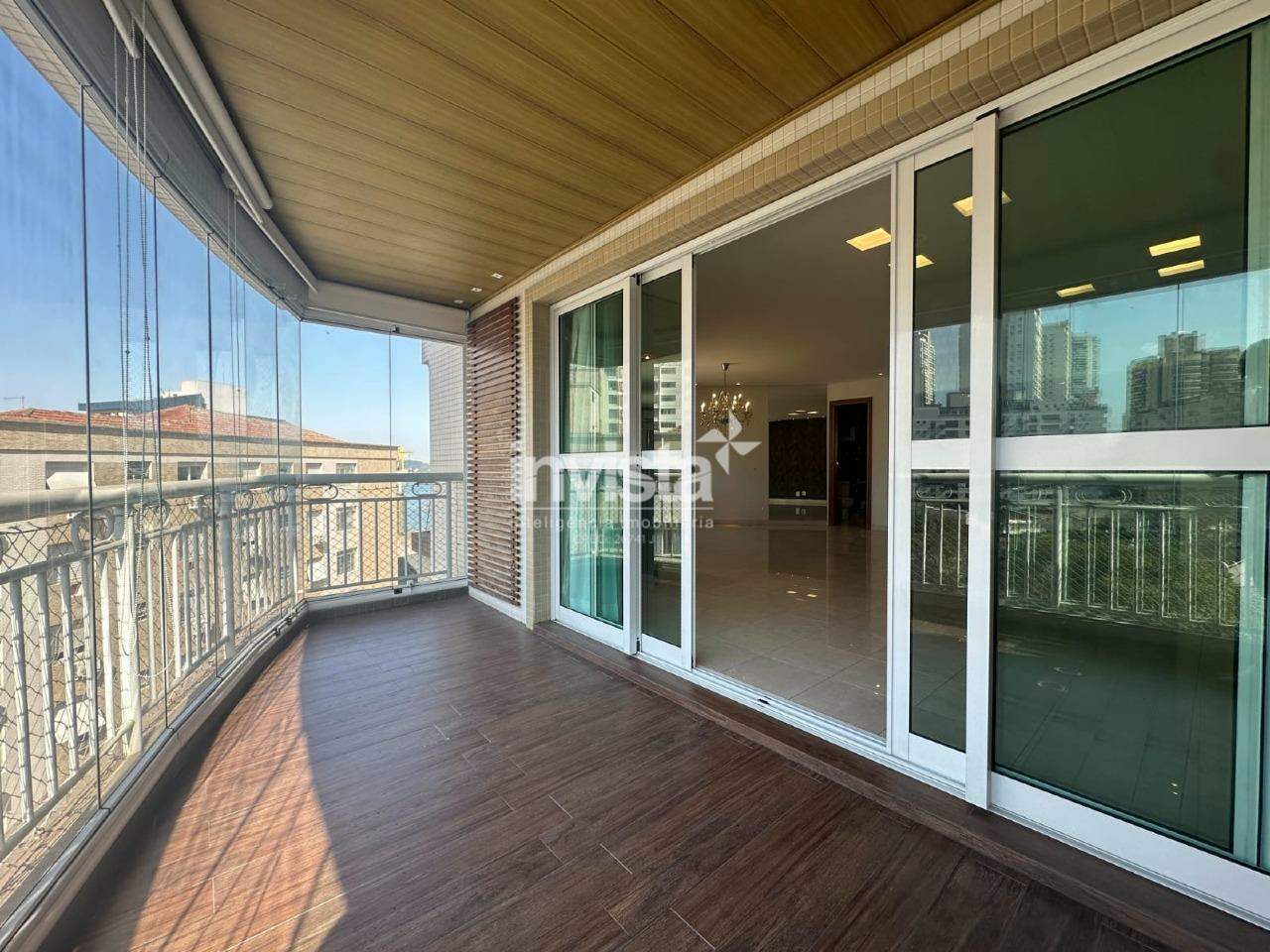 Apartamento para loca&ccedil;&atilde;o | 199 m&sup2; | 3 Su&iacute;tes | Vista Mar | 3 Vagas | Condom&iacute;nio Jardins da Gr&eacute;cia &ndash; Ponta da Praia | Santos/SP - Santos