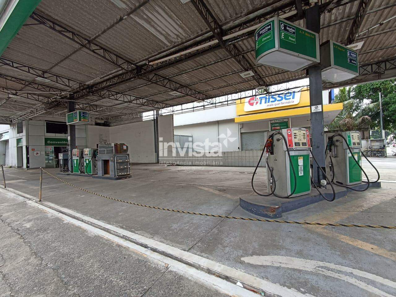 Ponto Comercial / Posto de Gasolina para Alugar com 864 m² no Embaré em Santos/SP