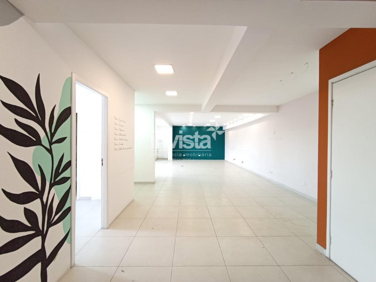 Excelente Sala Comercial para Alugar no INFINITY OFFICE em Santos