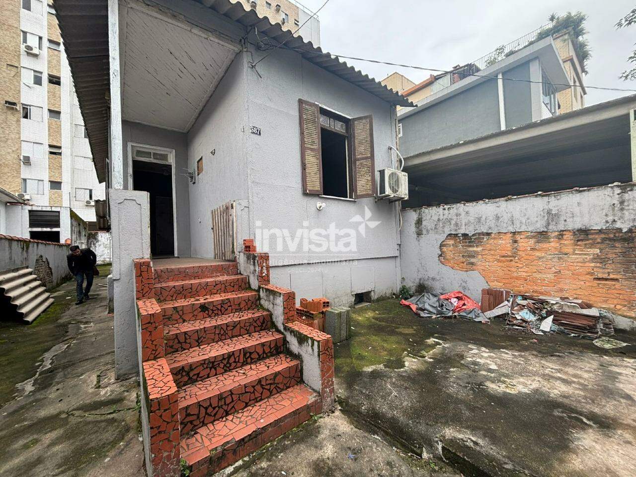 Terreno à venda no bairro Ponta da Praia