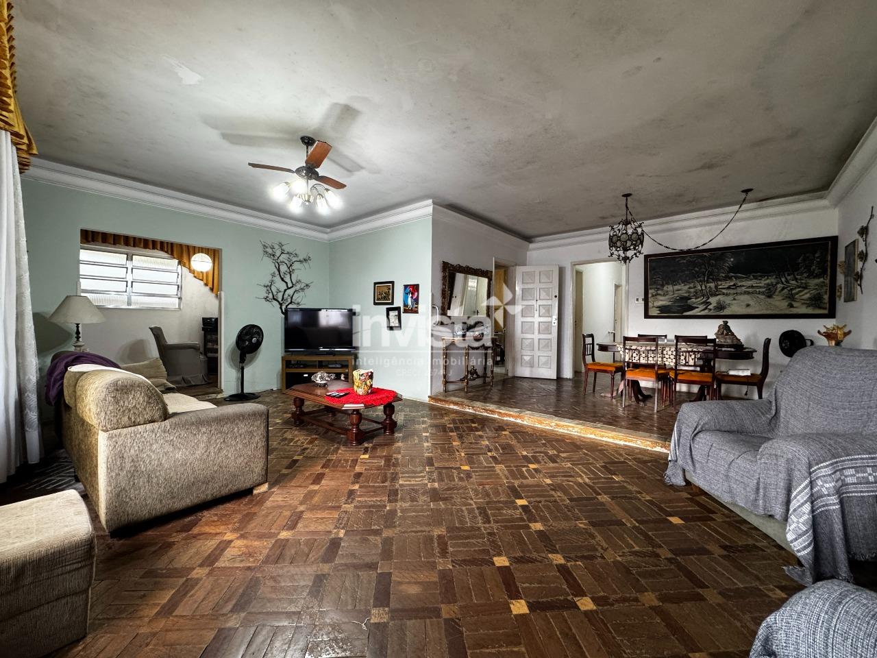 Casa à venda no bairro Aparecida