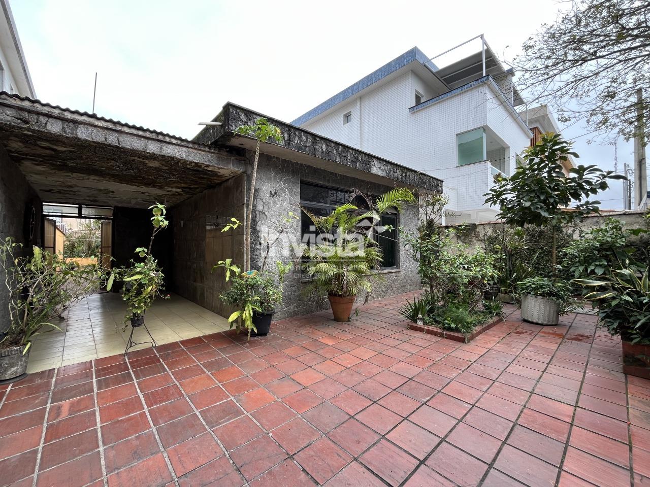 Casa à venda no bairro Ponta da Praia