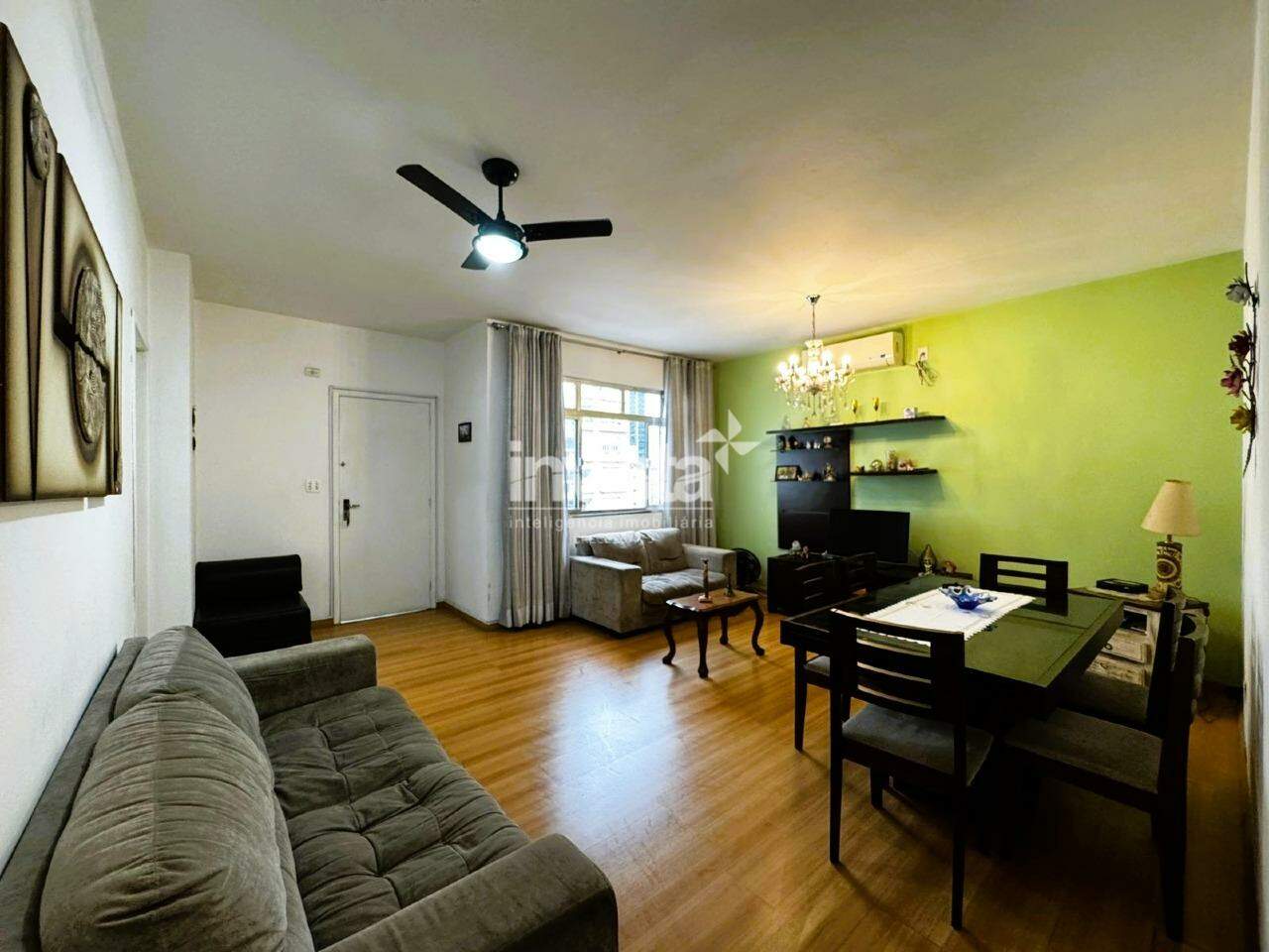 Apartamento à venda no bairro Embaré