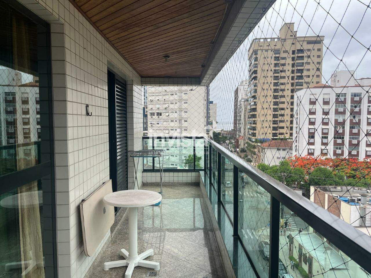 Apartamento à venda no bairro Ponta da Praia