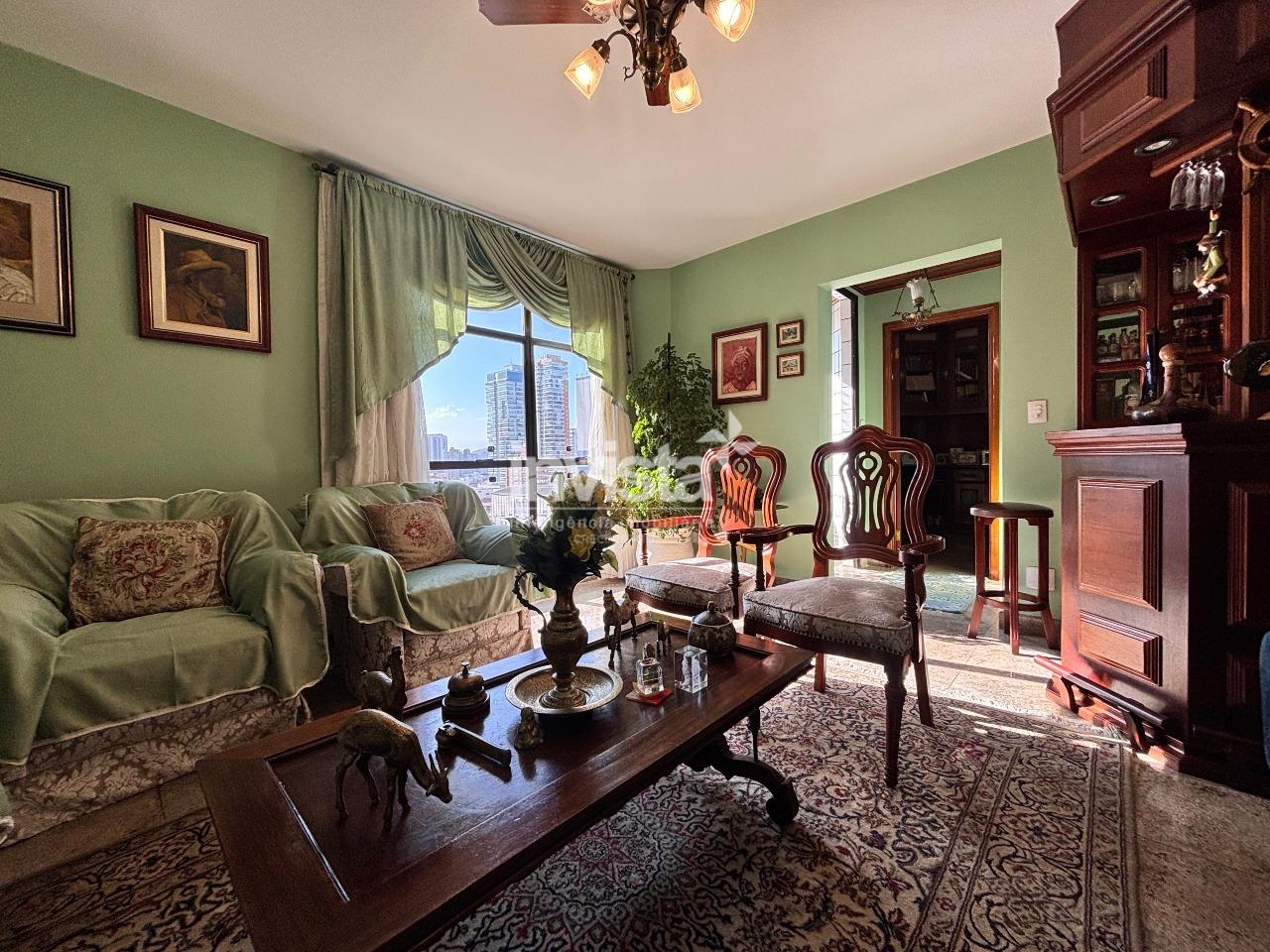 Apartamento à venda no bairro Embaré