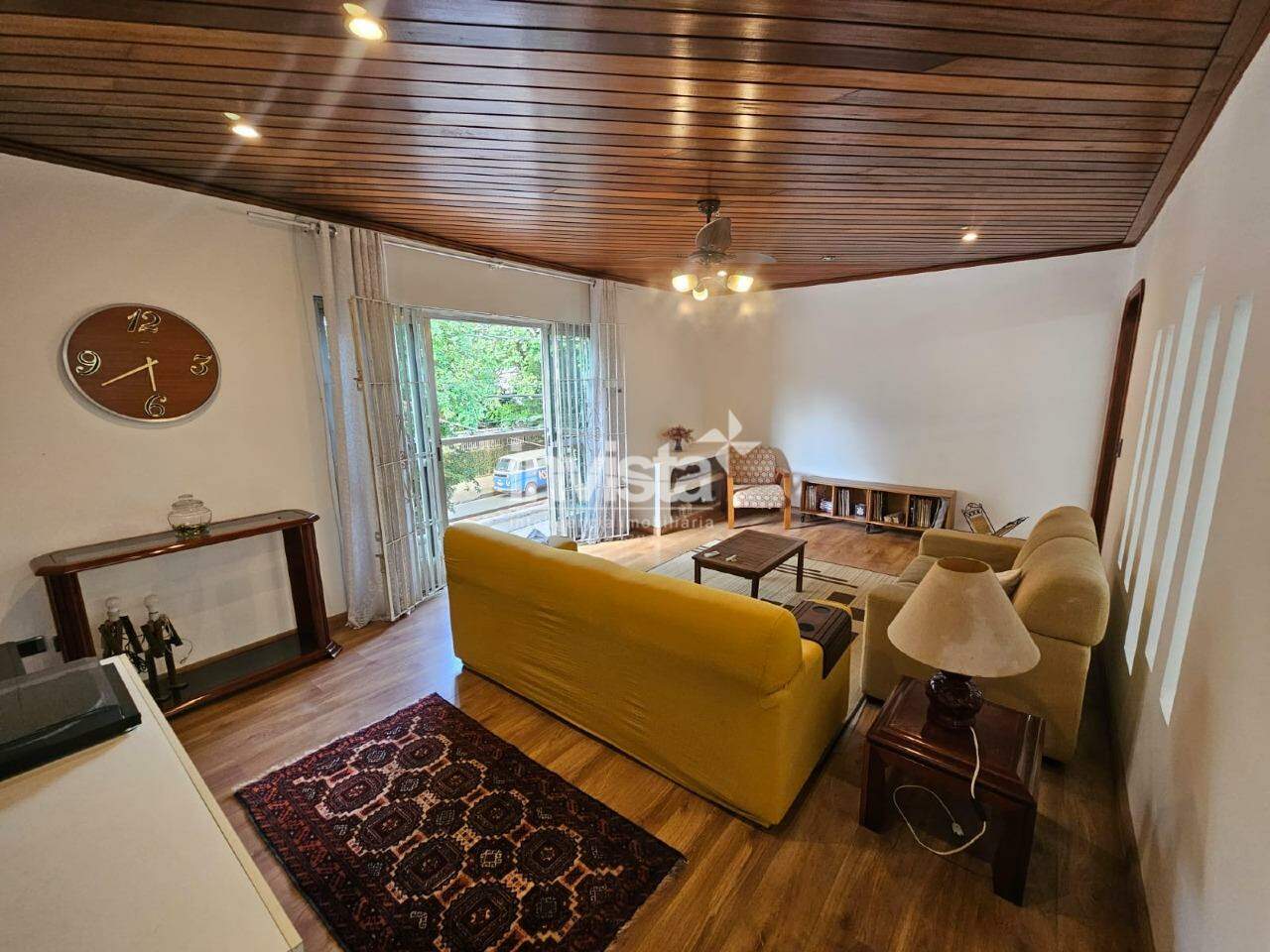 Casa à venda no bairro Embaré