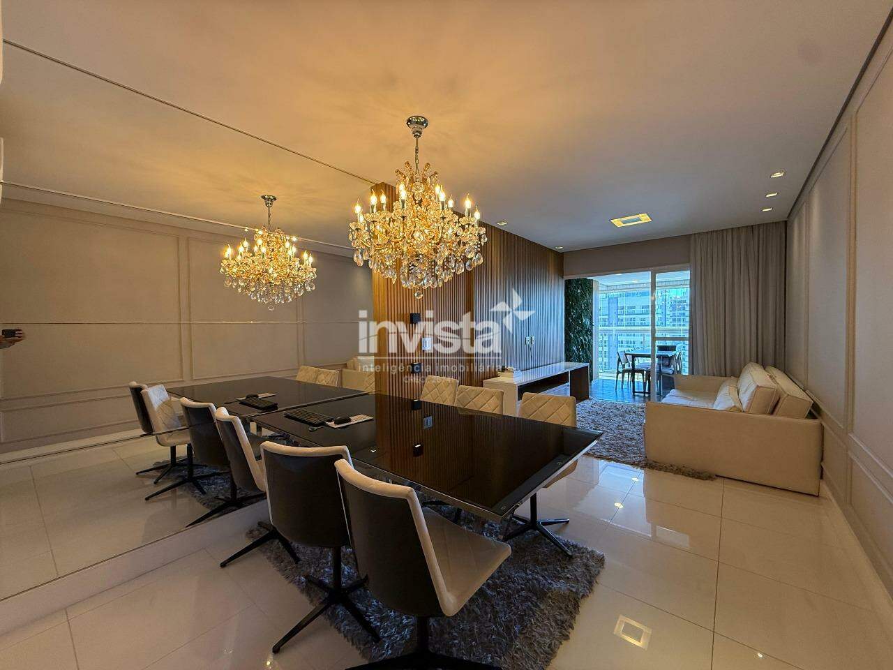 Apartamento à venda no bairro Embaré