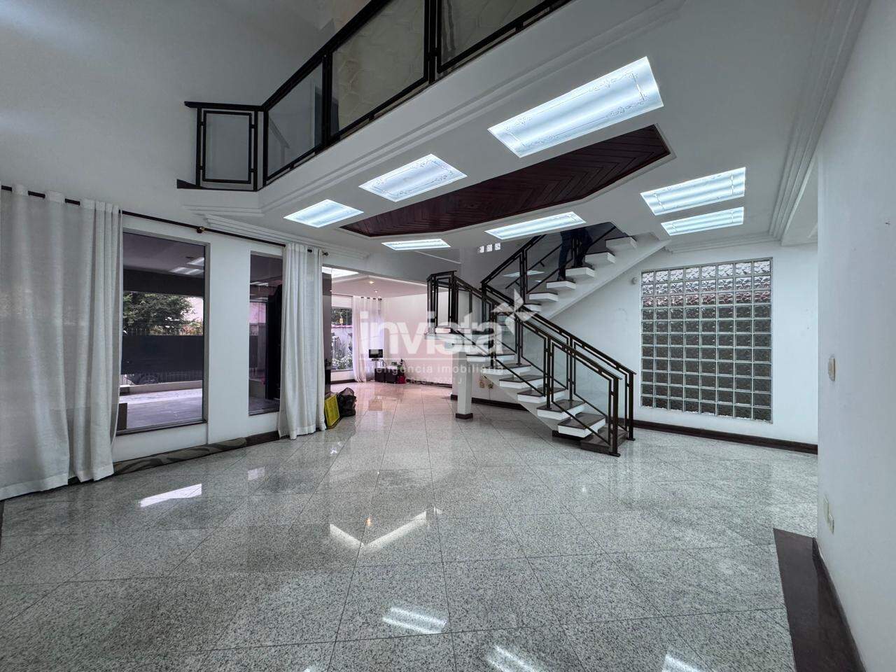 Casa à venda no bairro Ponta da Praia