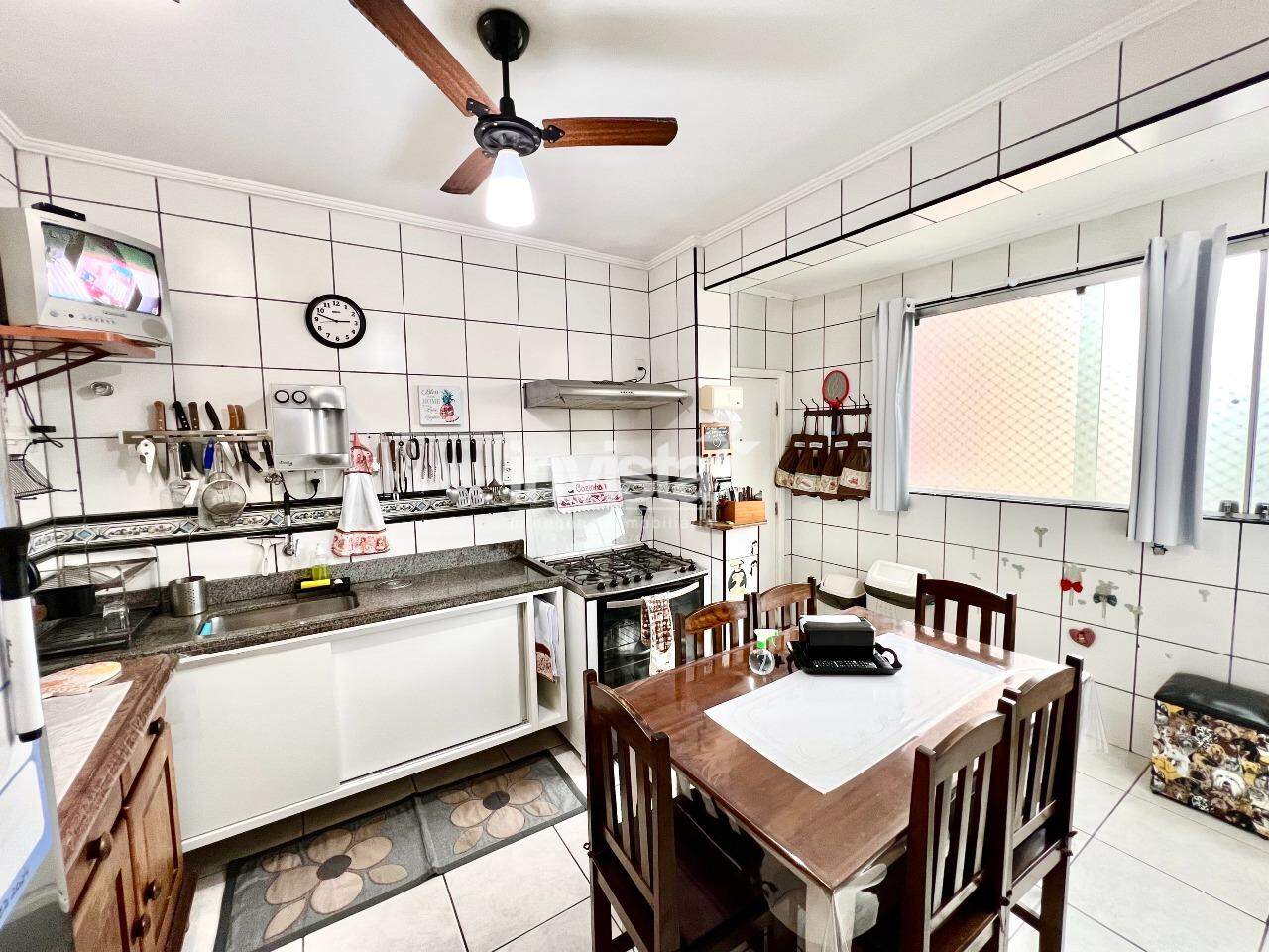 Apartamento mobiliado de 120 m&sup2; com vista para o mar no Jos&eacute; Menino, Santos - Santos