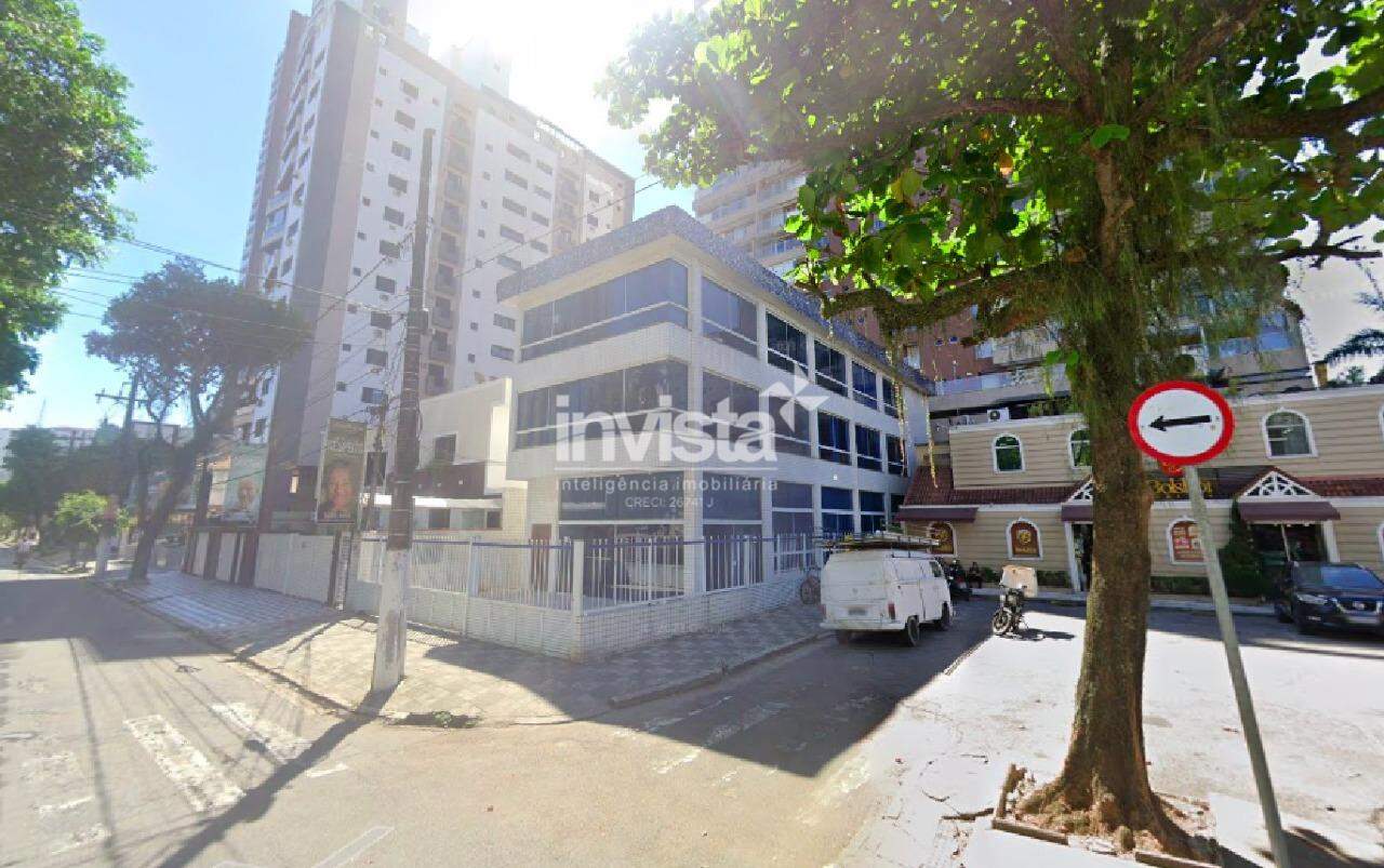 Prédio para locação de 600 m² no coração de Pompéia.
