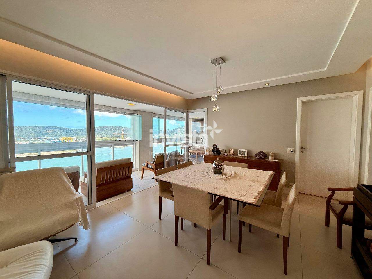 Apartamento à venda no bairro Ponta da Praia