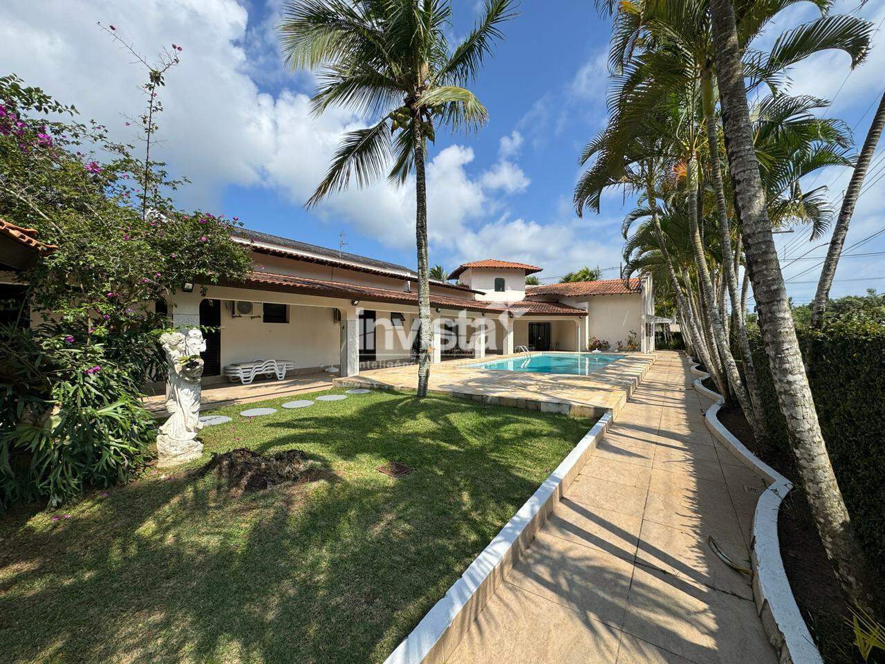 Casa à venda no bairro JARDIM ACAPULCO