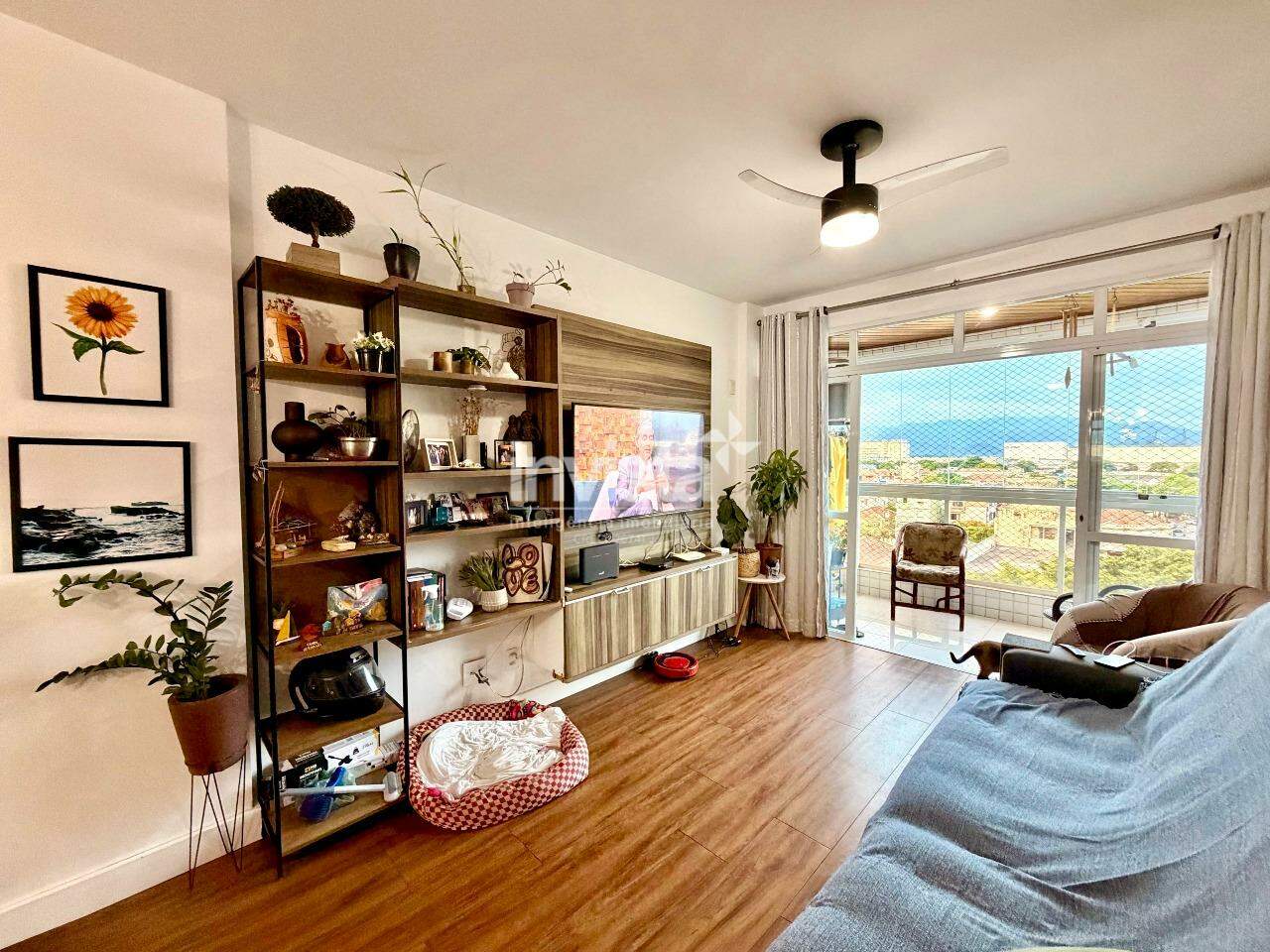 Apartamento à venda no bairro Embaré