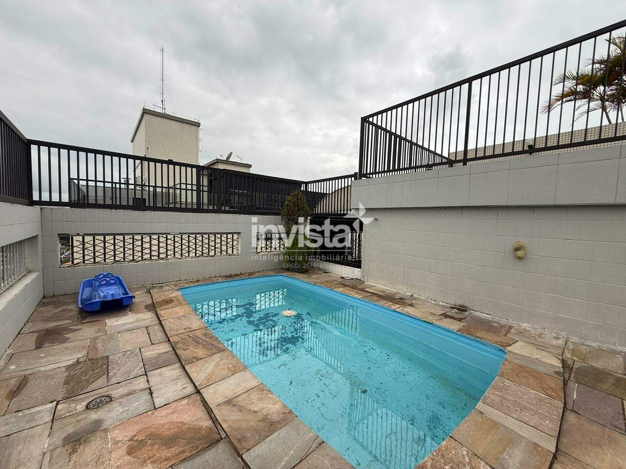 Cobertura à venda no bairro Ponta da Praia