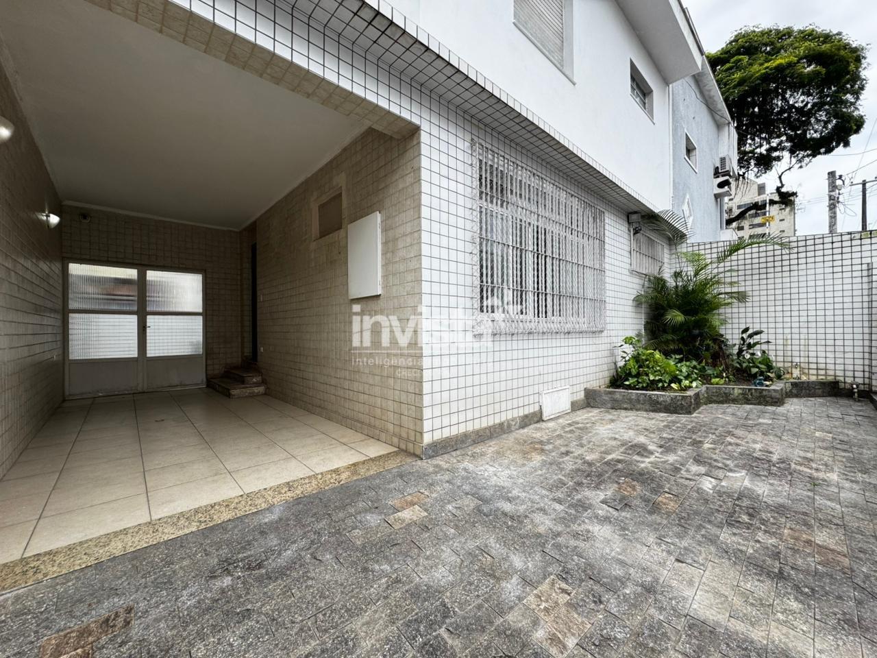 Casa para Aluguel no Boqueirão, Santos – 3 Dormitórios, 3 Vagas, 167m²