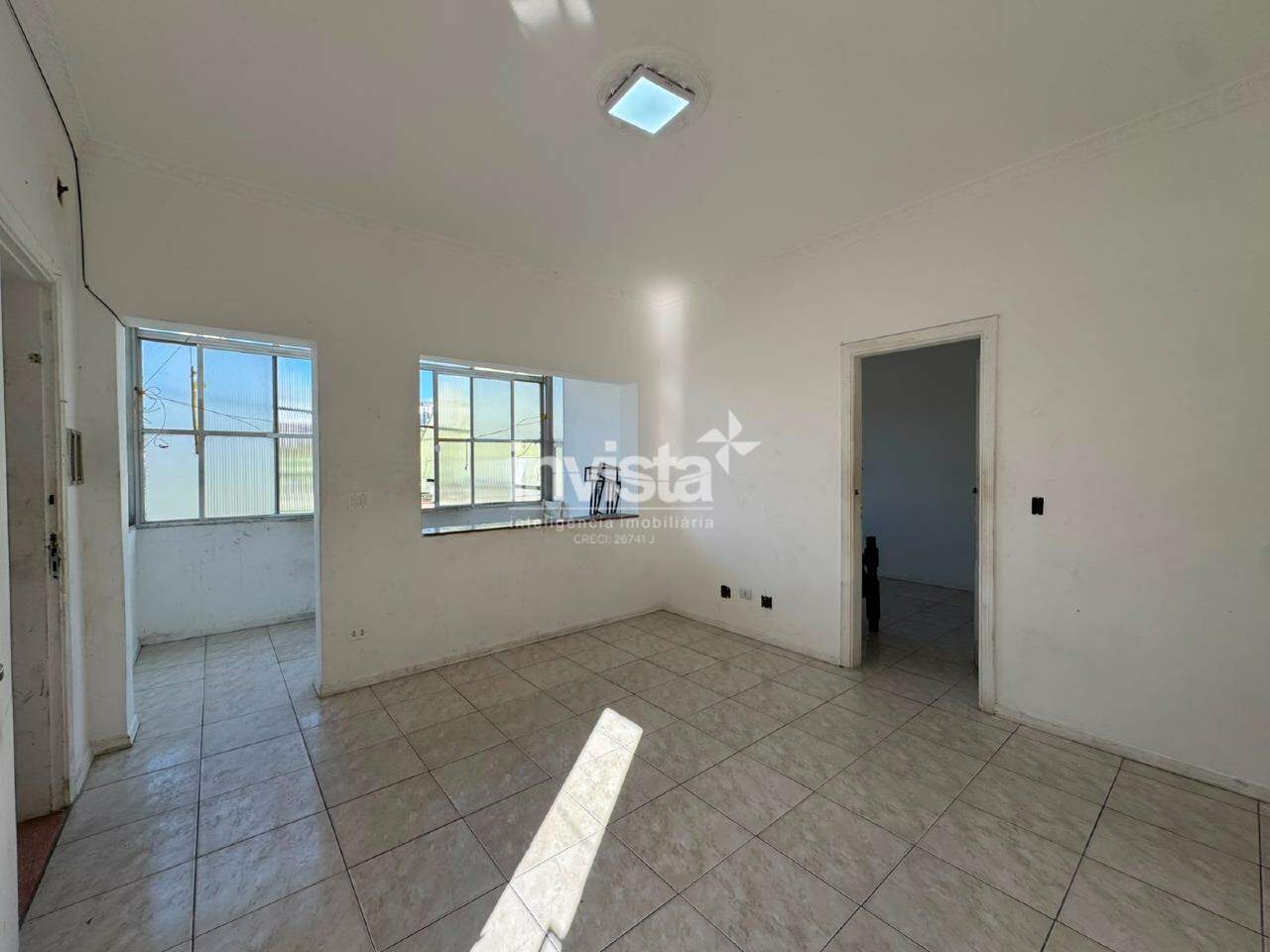 Casa Sobreposta Alta para Alugar em no - Santos