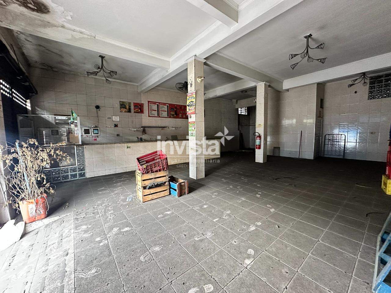 Loja em avenida principal em Santos