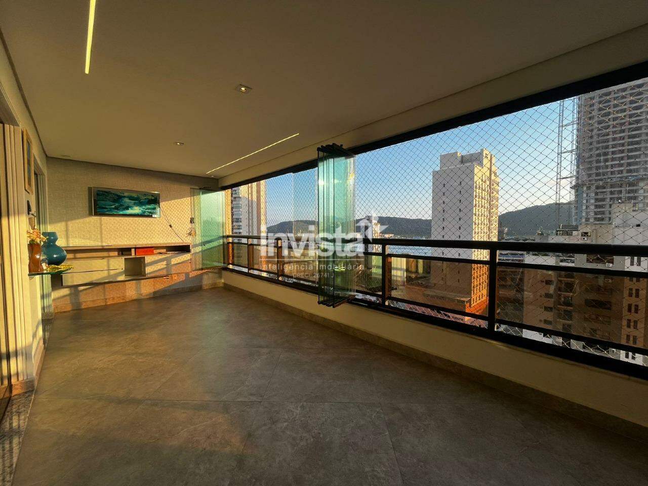 Apartamento à venda no bairro Ponta da Praia